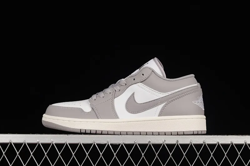 All categories Air Jordan Jordan series basketball shoes Air Jordan 1 Low Z version Air Jordan 1 Low "Vintage Grey" AJ1 Joe 1 white gray low-top basketball shoes 553558-053